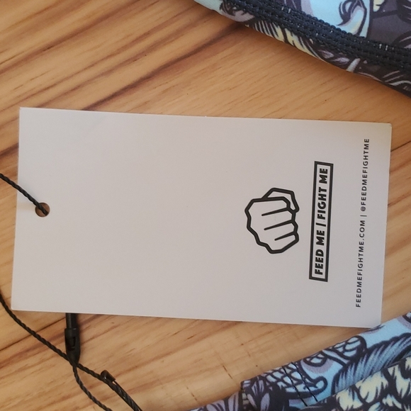 Feed Me Fight Me koi fish leggings size small - Picture 3 of 9